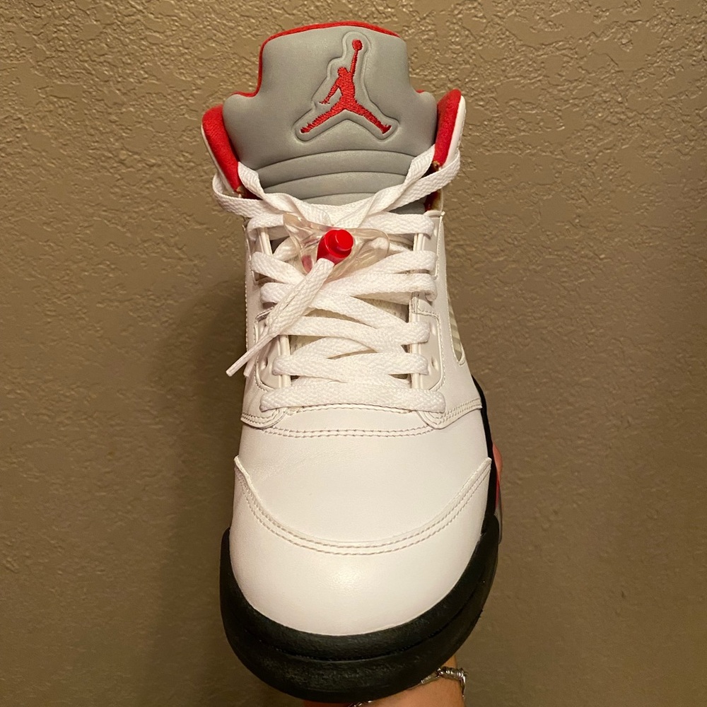 Jordan Retro Fire Red 5 - Picture 10 of 10